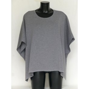 poncho bl�d merino uld. Mellem gr�